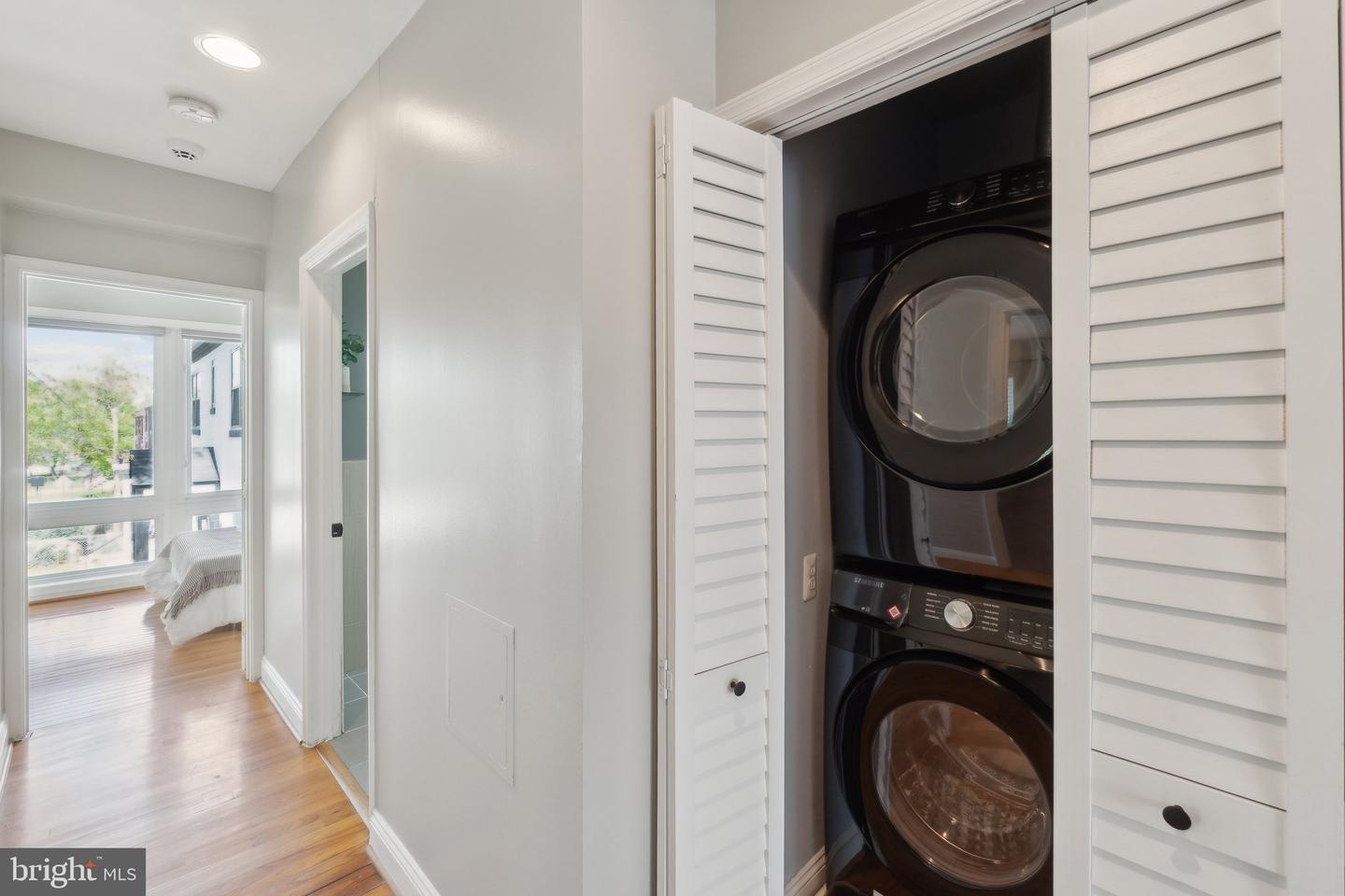 1300 CHILDRESS ST NE #3, WASHINGTON, District Of Columbia 20002, 2 Bedrooms Bedrooms, ,1 BathroomBathrooms,Residential,For sale,1300 CHILDRESS ST NE #3,DCDC2191390 MLS # DCDC2191390