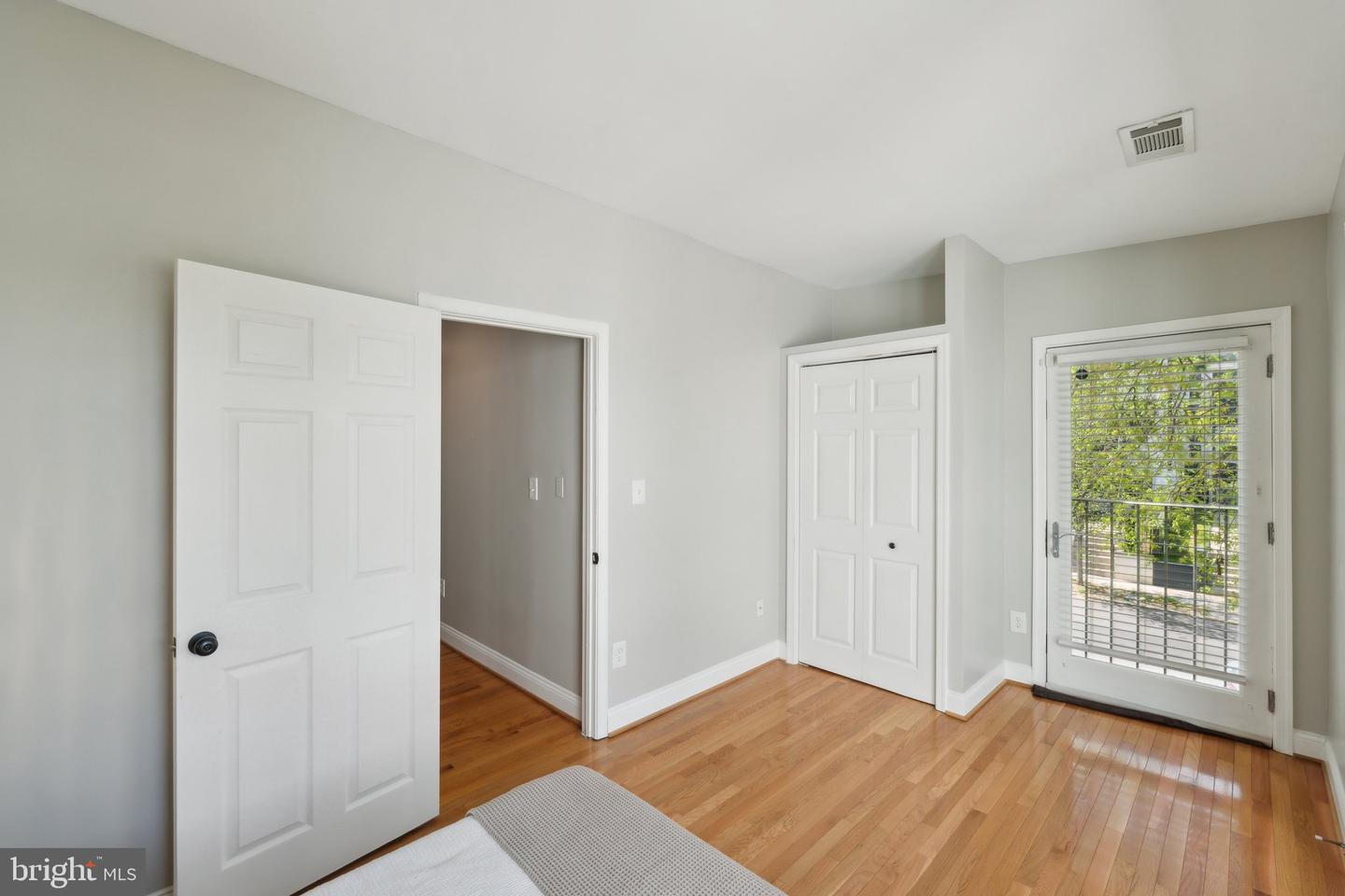 1300 CHILDRESS ST NE #3, WASHINGTON, District Of Columbia 20002, 2 Bedrooms Bedrooms, ,1 BathroomBathrooms,Residential,For sale,1300 CHILDRESS ST NE #3,DCDC2191390 MLS # DCDC2191390