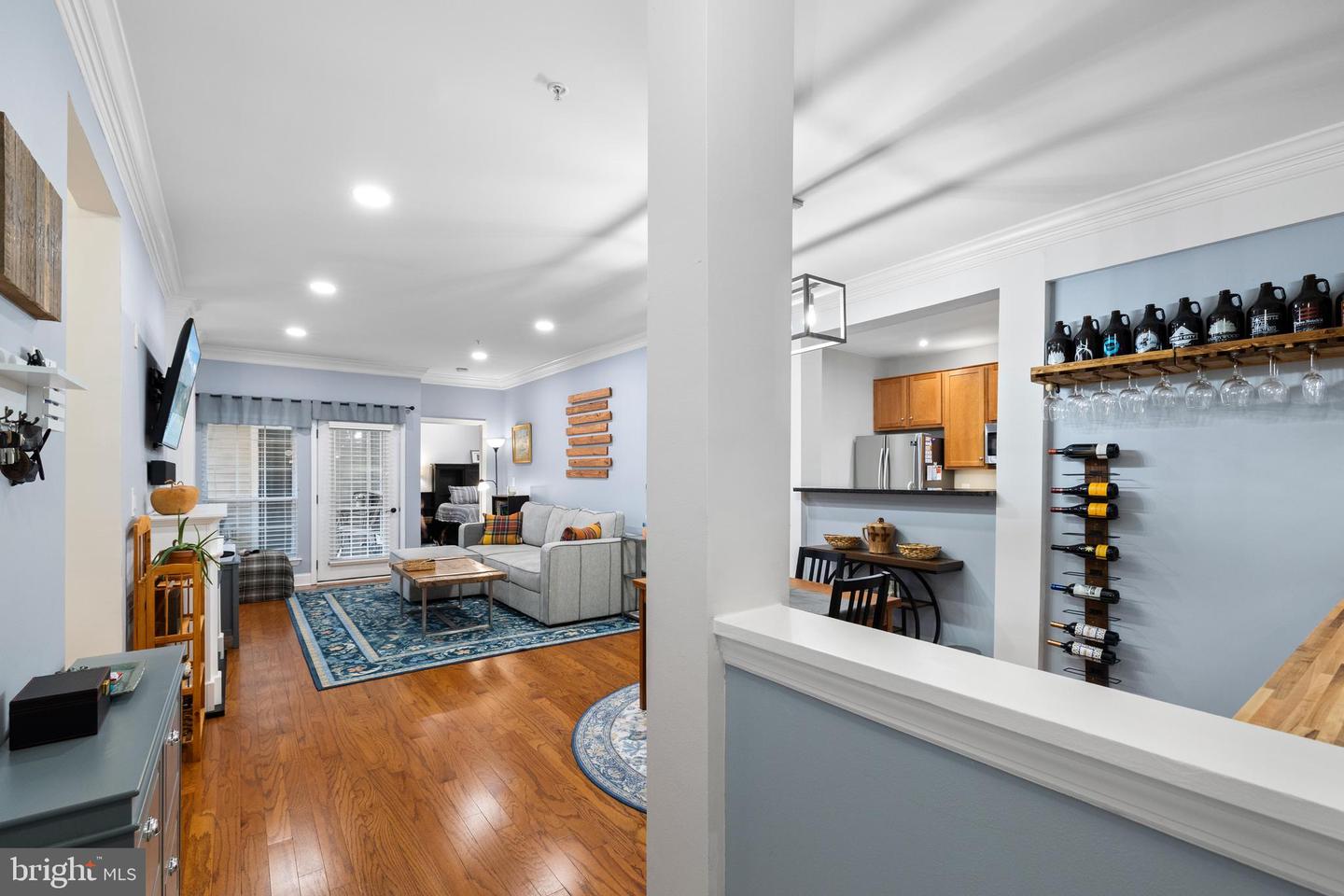 4852 EISENHOWER AVE #133, ALEXANDRIA, Virginia 22304, 2 Bedrooms Bedrooms, ,2 BathroomsBathrooms,Residential,For sale,4852 EISENHOWER AVE #133,VAAX2043334 MLS # VAAX2043334