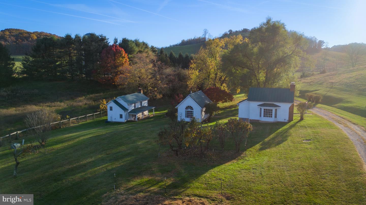 742 & 830 HIGH ROCK ROAD, RAPHINE, Virginia 24472, 2 Bedrooms Bedrooms, ,2 BathroomsBathrooms,Farm,For sale,742 & 830 HIGH ROCK ROAD,VARB2000084 MLS # VARB2000084