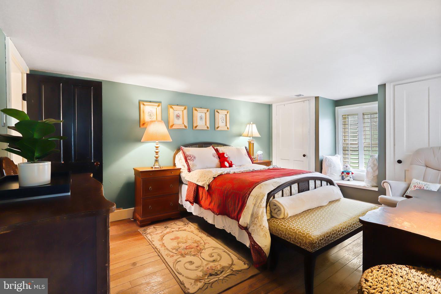 37275 CHARLES TOWN, HILLSBORO, Virginia 20132, 3 Bedrooms Bedrooms, 9 Rooms Rooms,2 BathroomsBathrooms,Residential,For sale,37275 CHARLES TOWN,VALO2092712 MLS # VALO2092712
