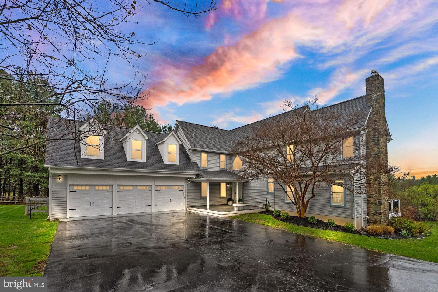 35571 SUFFOLK LN, HILLSBORO, Virginia 20132, 5 Bedrooms Bedrooms, 7 Rooms Rooms,5 BathroomsBathrooms,Residential,For sale,35571 SUFFOLK LN,VALO2092758 MLS # VALO2092758