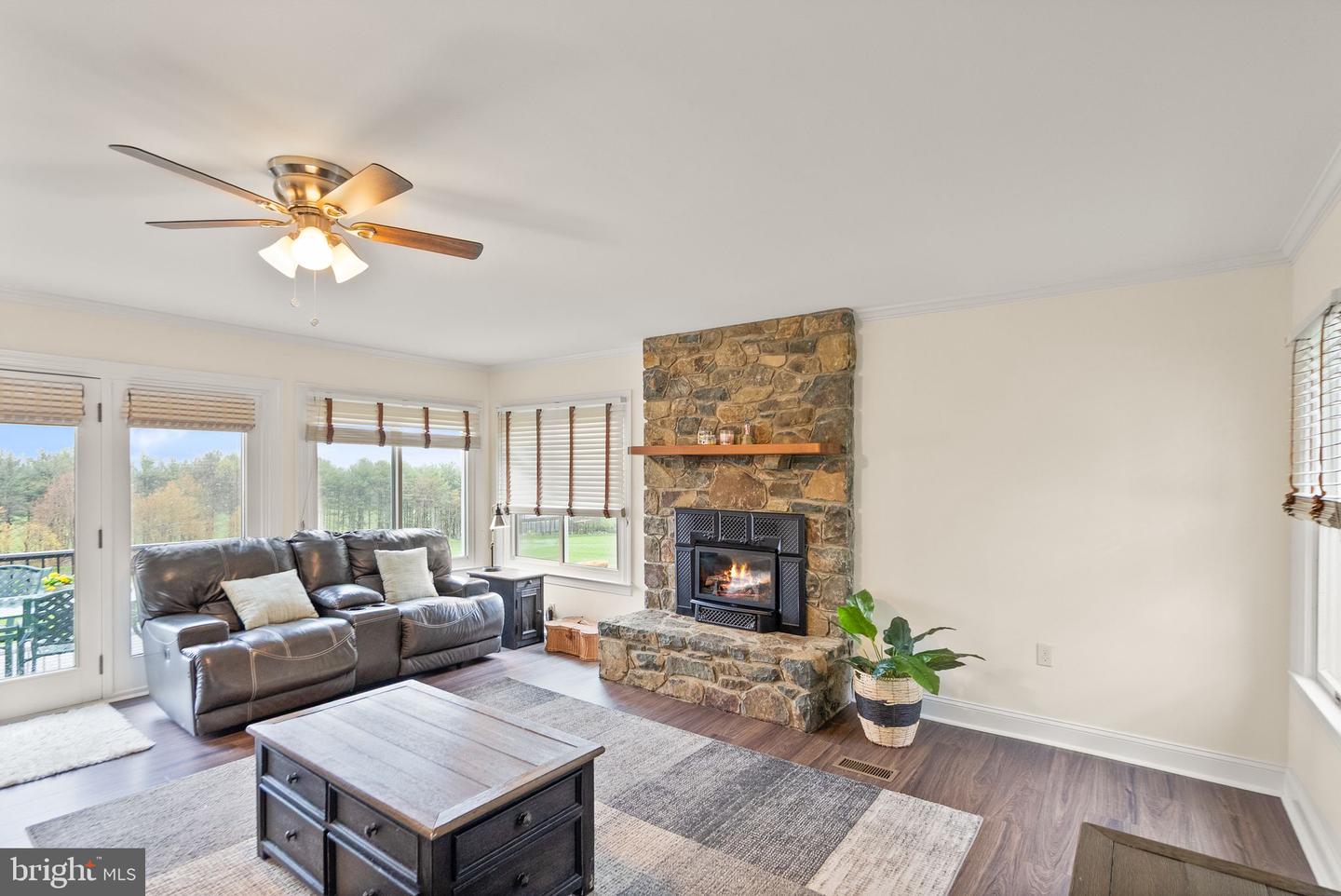 35571 SUFFOLK LN, HILLSBORO, Virginia 20132, 5 Bedrooms Bedrooms, 7 Rooms Rooms,5 BathroomsBathrooms,Residential,For sale,35571 SUFFOLK LN,VALO2092758 MLS # VALO2092758
