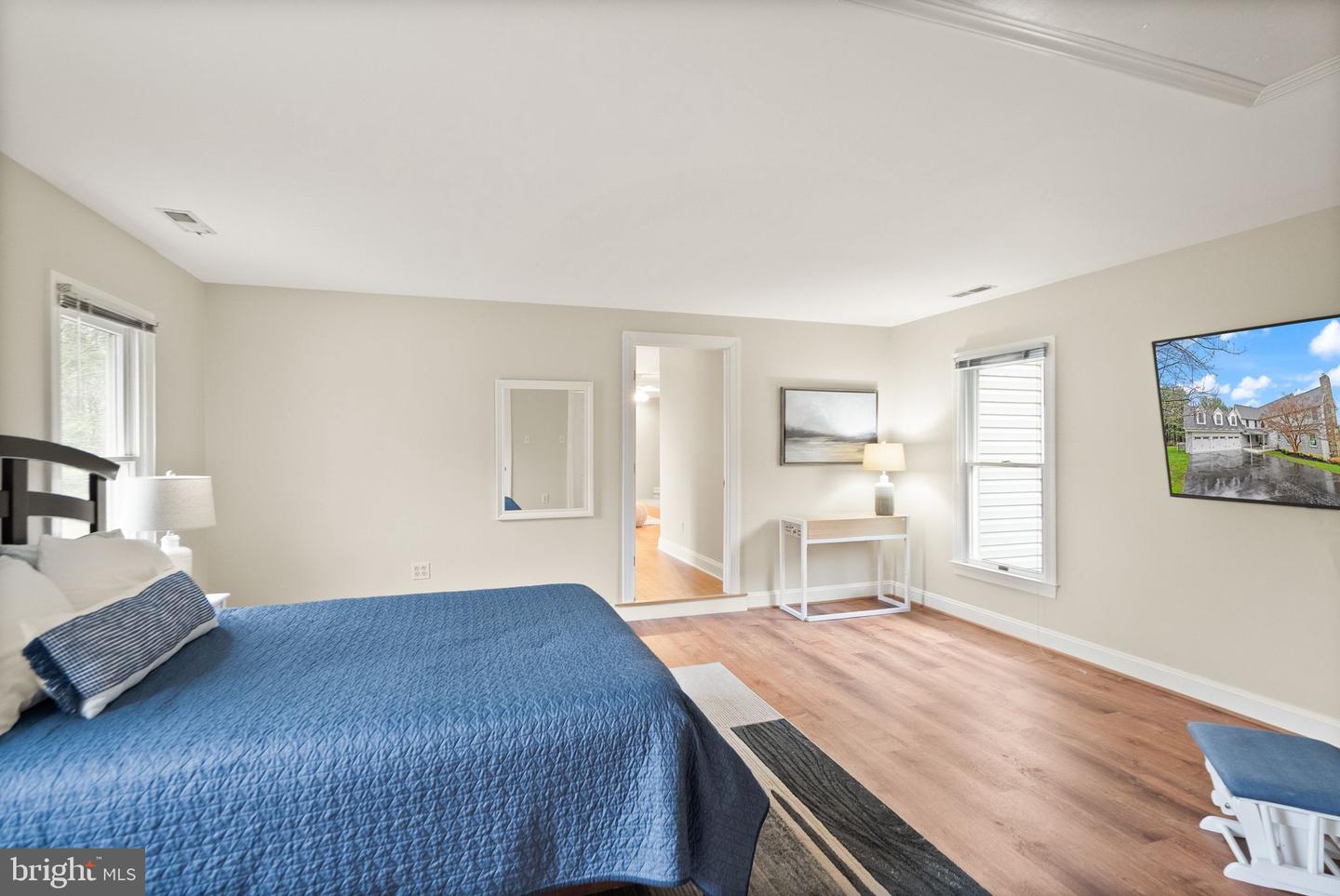 35571 SUFFOLK LN, HILLSBORO, Virginia 20132, 5 Bedrooms Bedrooms, 7 Rooms Rooms,5 BathroomsBathrooms,Residential,For sale,35571 SUFFOLK LN,VALO2092758 MLS # VALO2092758
