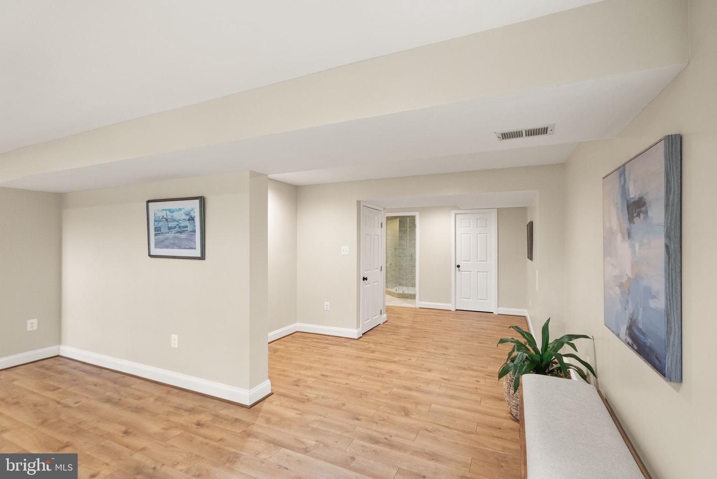 35571 SUFFOLK LN, HILLSBORO, Virginia 20132, 5 Bedrooms Bedrooms, 7 Rooms Rooms,5 BathroomsBathrooms,Residential,For sale,35571 SUFFOLK LN,VALO2092758 MLS # VALO2092758