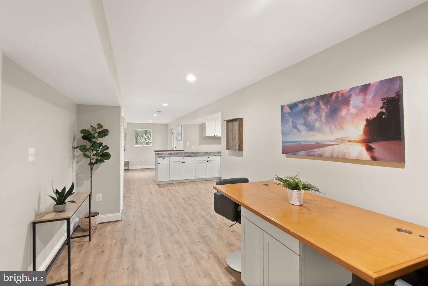35571 SUFFOLK LN, HILLSBORO, Virginia 20132, 5 Bedrooms Bedrooms, 7 Rooms Rooms,5 BathroomsBathrooms,Residential,For sale,35571 SUFFOLK LN,VALO2092758 MLS # VALO2092758