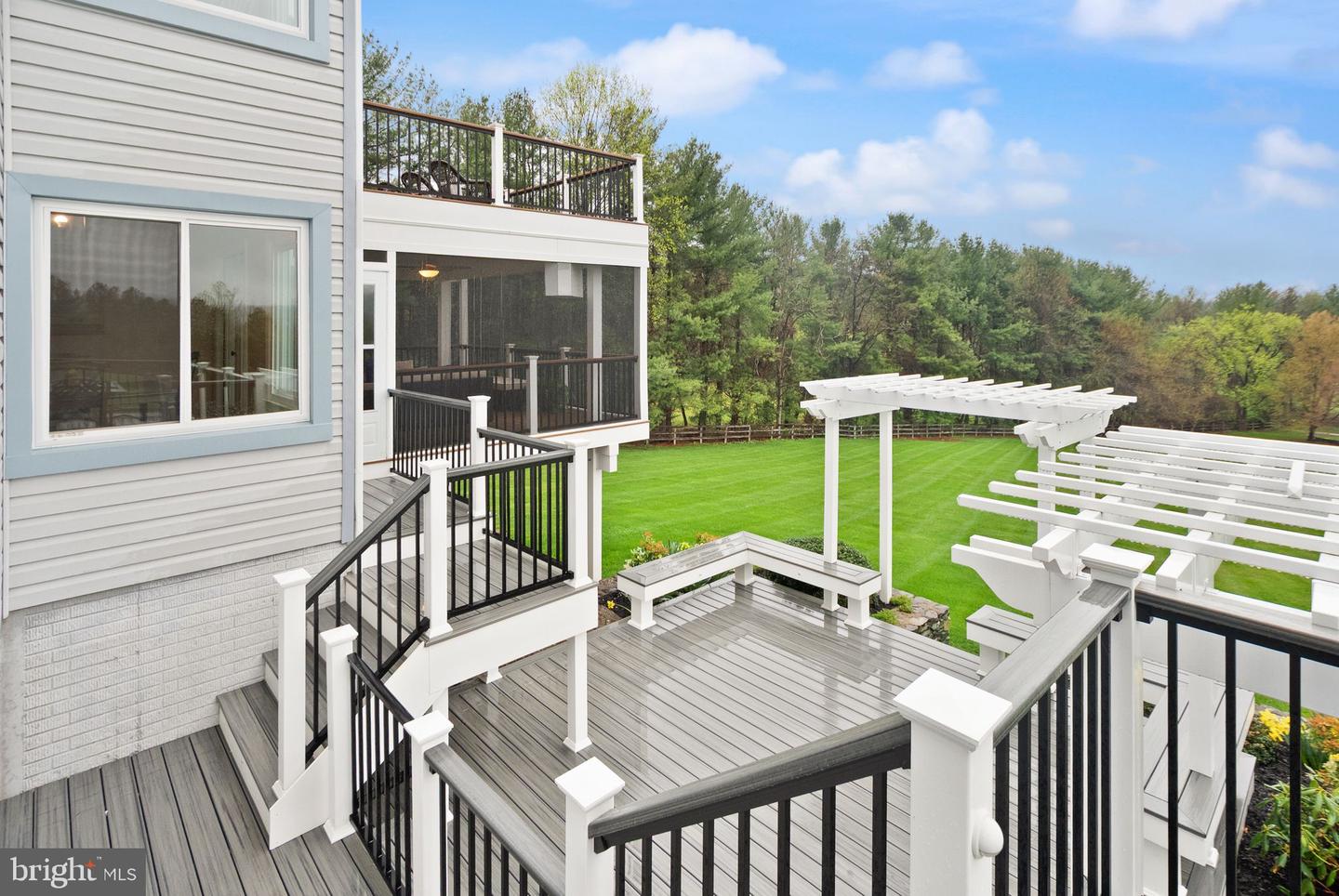 35571 SUFFOLK LN, HILLSBORO, Virginia 20132, 5 Bedrooms Bedrooms, 7 Rooms Rooms,5 BathroomsBathrooms,Residential,For sale,35571 SUFFOLK LN,VALO2092758 MLS # VALO2092758