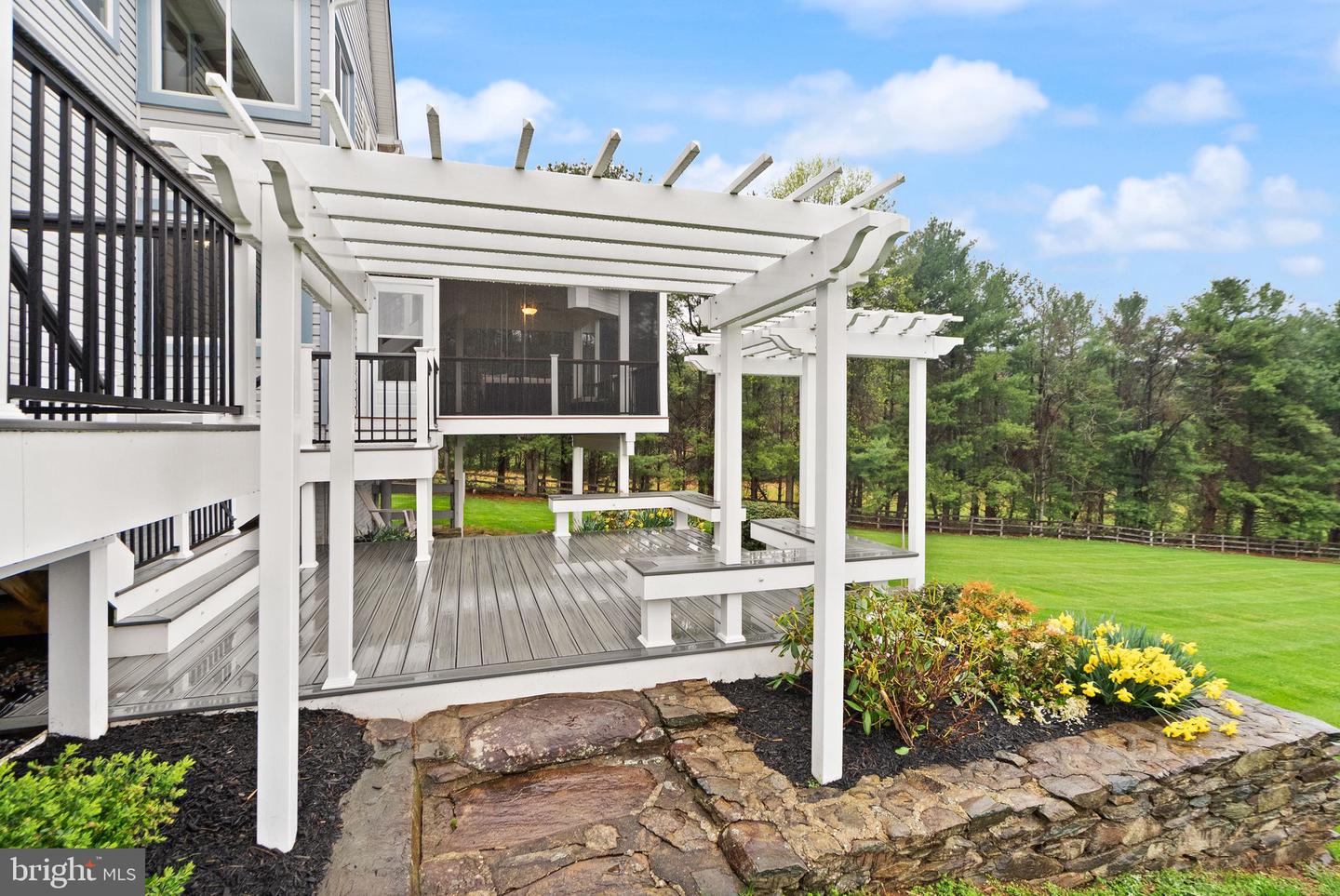 35571 SUFFOLK LN, HILLSBORO, Virginia 20132, 5 Bedrooms Bedrooms, 7 Rooms Rooms,5 BathroomsBathrooms,Residential,For sale,35571 SUFFOLK LN,VALO2092758 MLS # VALO2092758