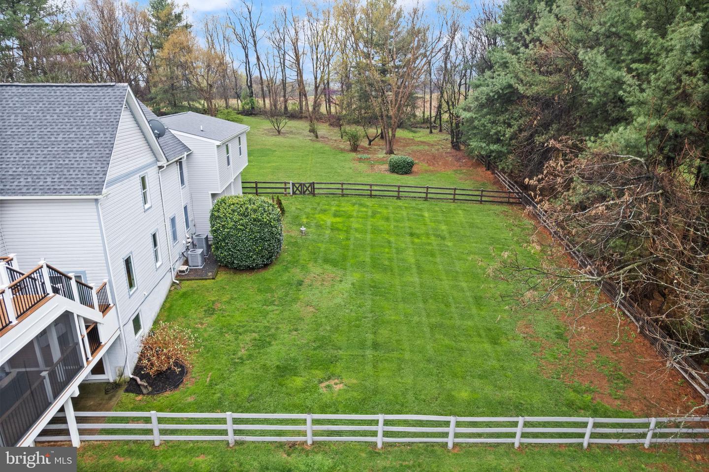 35571 SUFFOLK LN, HILLSBORO, Virginia 20132, 5 Bedrooms Bedrooms, 7 Rooms Rooms,5 BathroomsBathrooms,Residential,For sale,35571 SUFFOLK LN,VALO2092758 MLS # VALO2092758