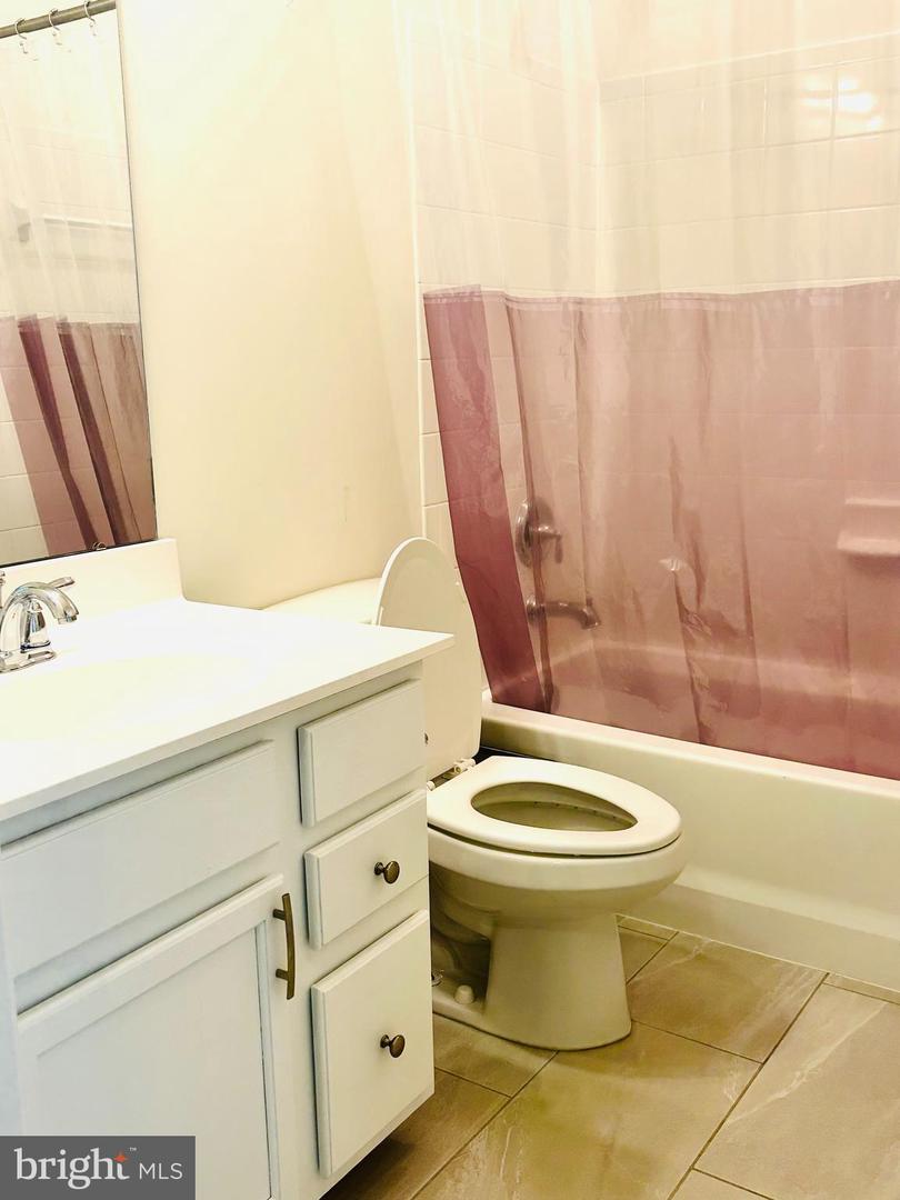 21708 PATTYJEAN TER, ASHBURN, Virginia 20147, 3 Bedrooms Bedrooms, ,2 BathroomsBathrooms,Residential,For sale,21708 PATTYJEAN TER,VALO2093574 MLS # VALO2093574