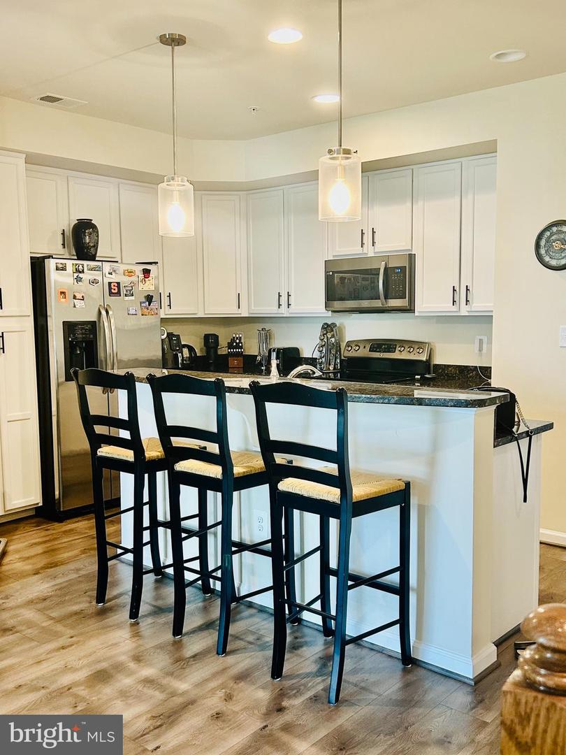 21708 PATTYJEAN TER, ASHBURN, Virginia 20147, 3 Bedrooms Bedrooms, ,2 BathroomsBathrooms,Residential,For sale,21708 PATTYJEAN TER,VALO2093574 MLS # VALO2093574