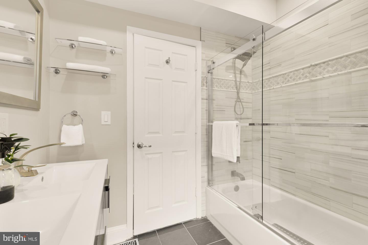 1510 5TH ST NW, WASHINGTON, District Of Columbia 20001, 3 Bedrooms Bedrooms, ,2 BathroomsBathrooms,Residential,For sale,1510 5TH ST NW,DCDC2195090 MLS # DCDC2195090