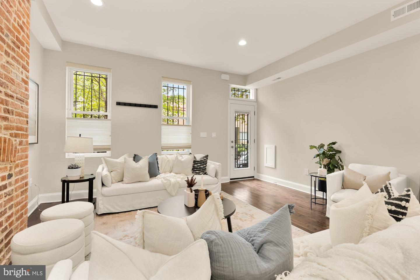 1510 5TH ST NW, WASHINGTON, District Of Columbia 20001, 3 Bedrooms Bedrooms, ,2 BathroomsBathrooms,Residential,For sale,1510 5TH ST NW,DCDC2195090 MLS # DCDC2195090