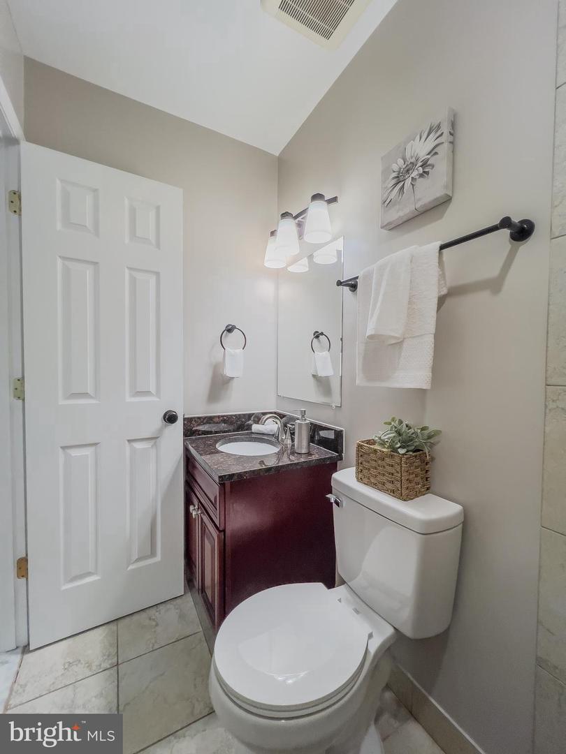 7806 REBEL DR, ANNANDALE, Virginia 22003, 3 Bedrooms Bedrooms, ,3 BathroomsBathrooms,Residential,For sale,7806 REBEL DR,VAFX2234790 MLS # VAFX2234790