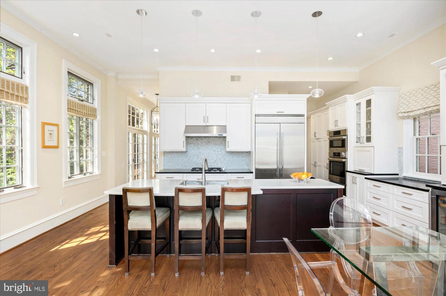 2238 Q ST NW, WASHINGTON, District Of Columbia 20008, 6 Bedrooms Bedrooms, ,7 BathroomsBathrooms,Residential,For sale,2238 Q ST NW,DCDC2196122 MLS # DCDC2196122