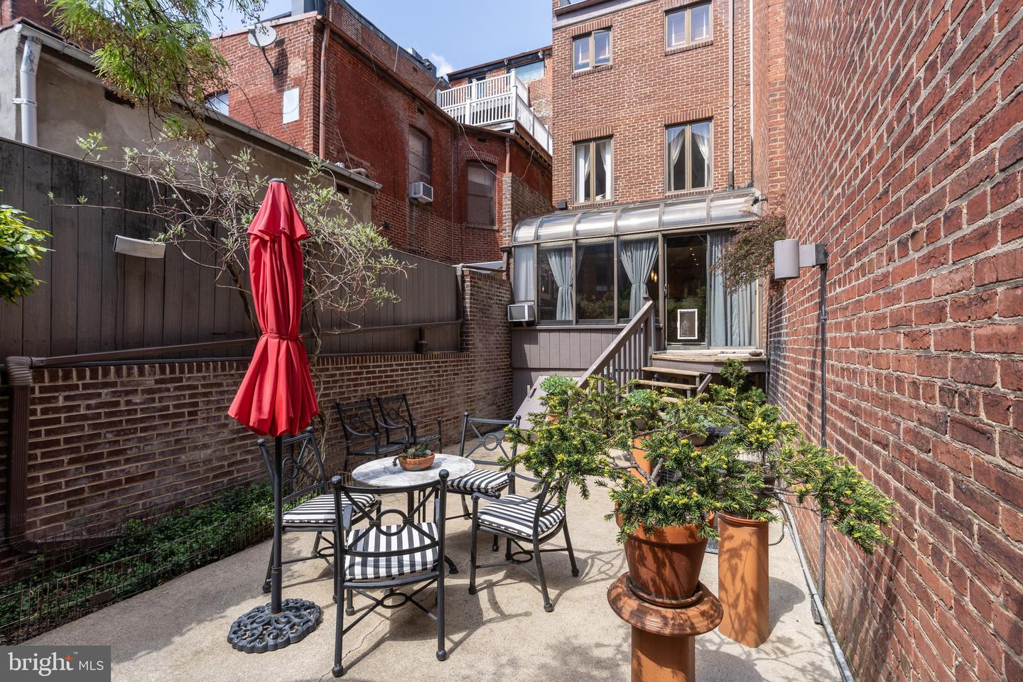 2014 O ST NW, WASHINGTON, District Of Columbia 20036, 3 Bedrooms Bedrooms, ,2 BathroomsBathrooms,Residential,For sale,2014 O ST NW,DCDC2196486 MLS # DCDC2196486