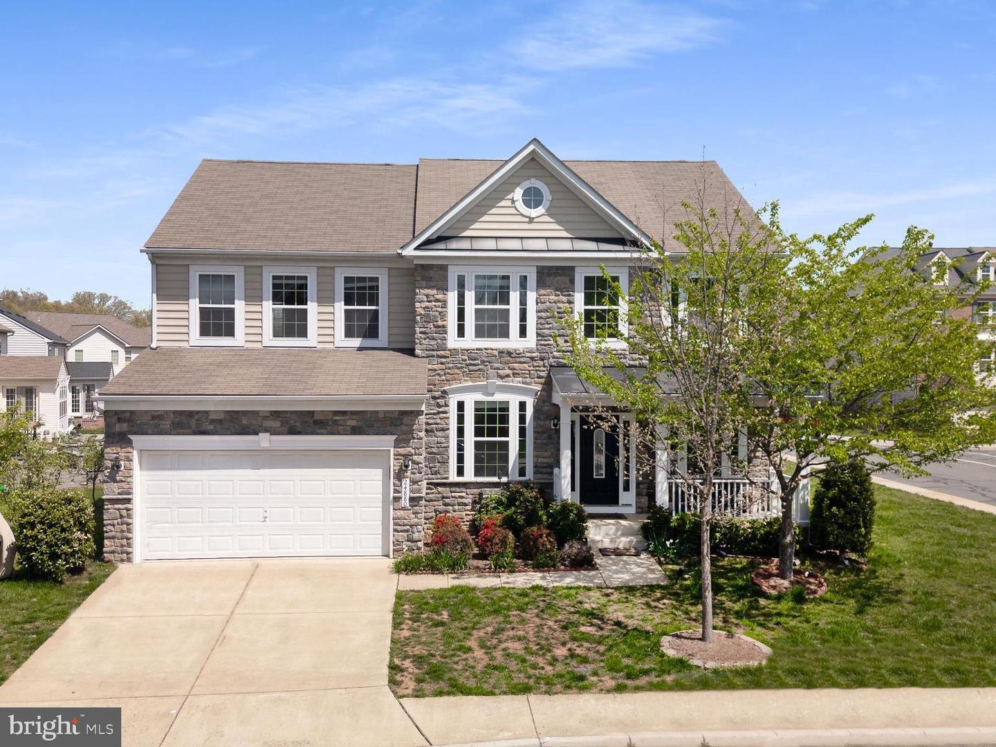 24880 MYERS GLEN PL, CHANTILLY, Virginia 20152, 5 Bedrooms Bedrooms, ,3 BathroomsBathrooms,Residential,For sale,24880 MYERS GLEN PL,VALO2094446 MLS # VALO2094446