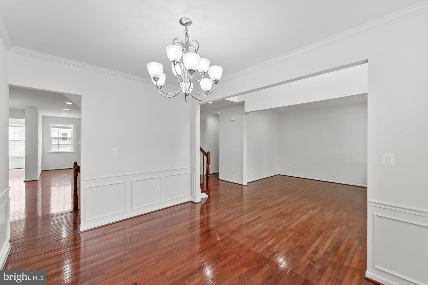 24880 MYERS GLEN PL, CHANTILLY, Virginia 20152, 5 Bedrooms Bedrooms, ,3 BathroomsBathrooms,Residential,For sale,24880 MYERS GLEN PL,VALO2094446 MLS # VALO2094446