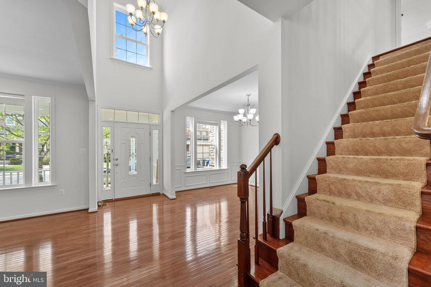 24880 MYERS GLEN PL, CHANTILLY, Virginia 20152, 5 Bedrooms Bedrooms, ,3 BathroomsBathrooms,Residential,For sale,24880 MYERS GLEN PL,VALO2094446 MLS # VALO2094446
