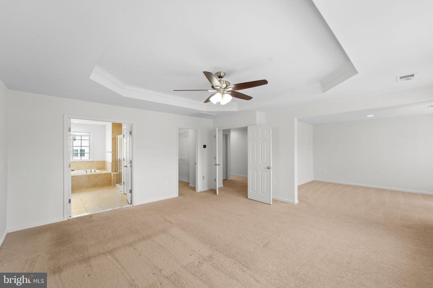 24880 MYERS GLEN PL, CHANTILLY, Virginia 20152, 5 Bedrooms Bedrooms, ,3 BathroomsBathrooms,Residential,For sale,24880 MYERS GLEN PL,VALO2094446 MLS # VALO2094446