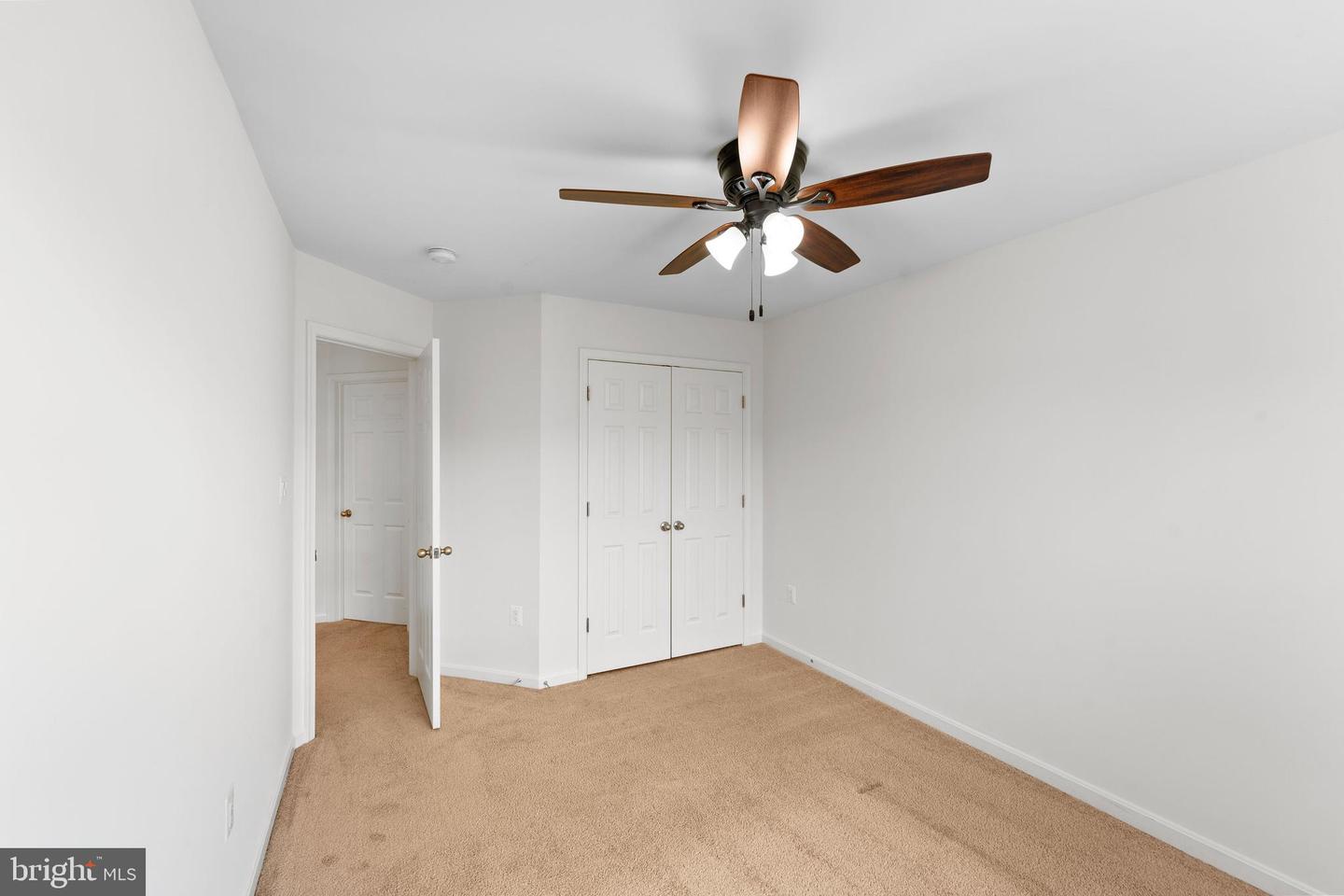 24880 MYERS GLEN PL, CHANTILLY, Virginia 20152, 5 Bedrooms Bedrooms, ,3 BathroomsBathrooms,Residential,For sale,24880 MYERS GLEN PL,VALO2094446 MLS # VALO2094446