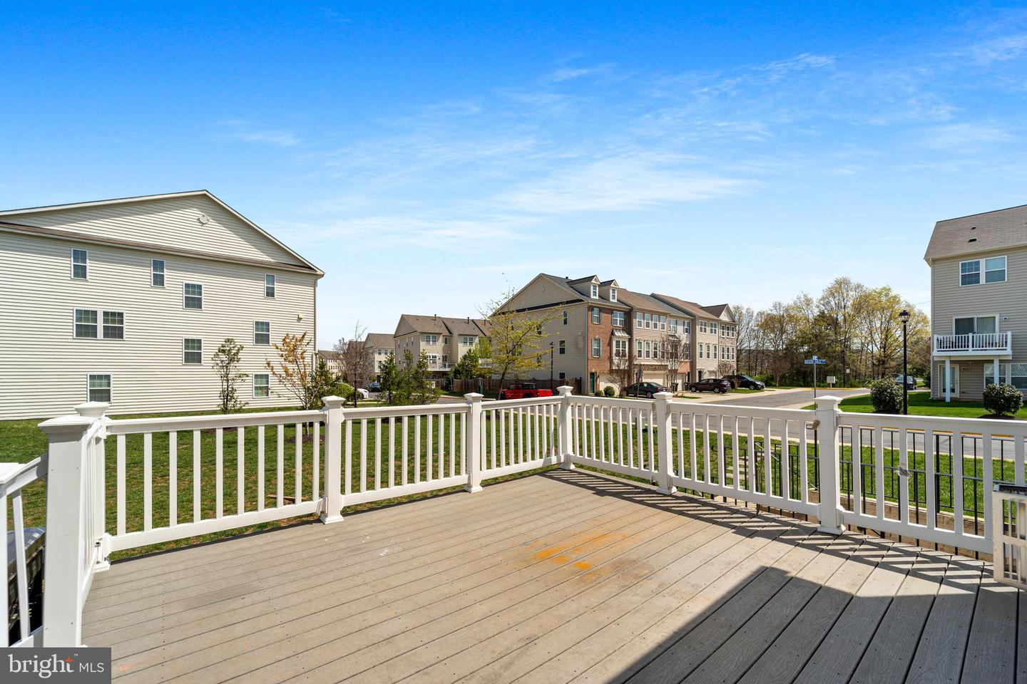24880 MYERS GLEN PL, CHANTILLY, Virginia 20152, 5 Bedrooms Bedrooms, ,3 BathroomsBathrooms,Residential,For sale,24880 MYERS GLEN PL,VALO2094446 MLS # VALO2094446