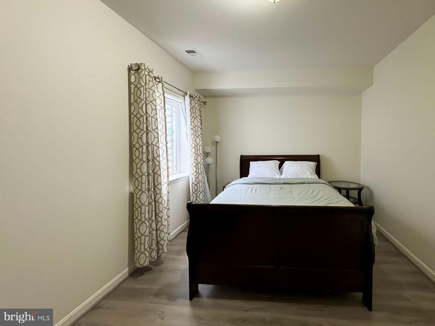 24880 MYERS GLEN PL, CHANTILLY, Virginia 20152, 5 Bedrooms Bedrooms, ,3 BathroomsBathrooms,Residential,For sale,24880 MYERS GLEN PL,VALO2094446 MLS # VALO2094446