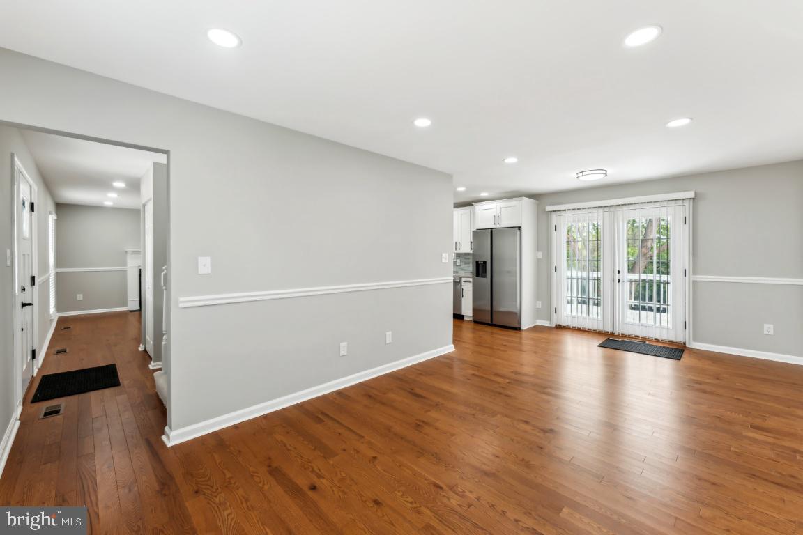 1451 PARKVALE CT, HERNDON, Virginia 20170, 4 Bedrooms Bedrooms, ,3 BathroomsBathrooms,Residential,For sale,1451 PARKVALE CT,VAFX2235552 MLS # VAFX2235552