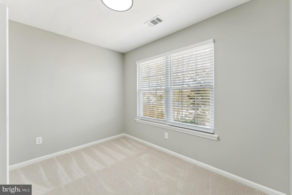1451 PARKVALE CT, HERNDON, Virginia 20170, 4 Bedrooms Bedrooms, ,3 BathroomsBathrooms,Residential,For sale,1451 PARKVALE CT,VAFX2235552 MLS # VAFX2235552