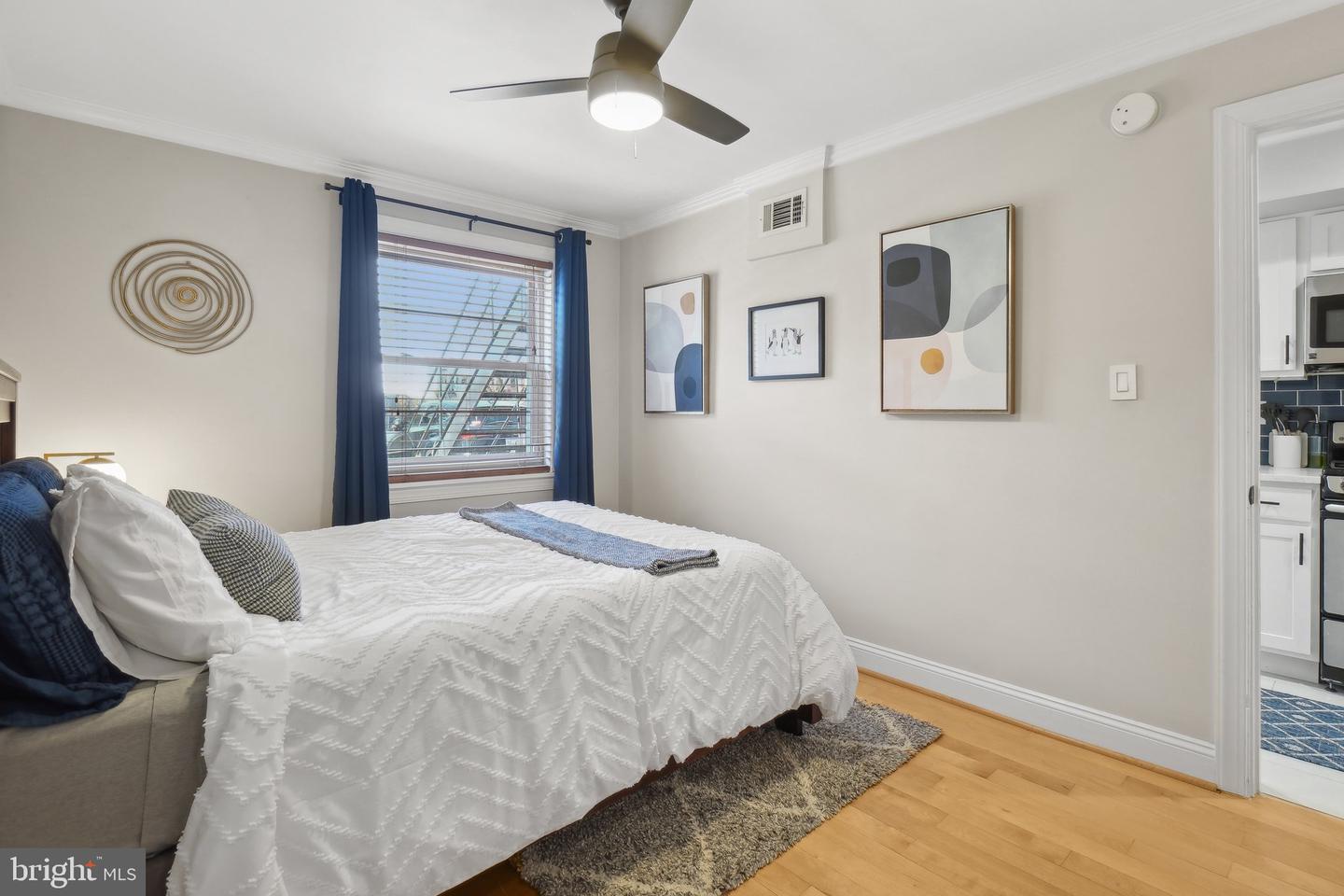 123 17TH ST SE #2, WASHINGTON, District Of Columbia 20003, 1 Bedroom Bedrooms, ,1 BathroomBathrooms,Residential,For sale,123 17TH ST SE #2,DCDC2196504 MLS # DCDC2196504