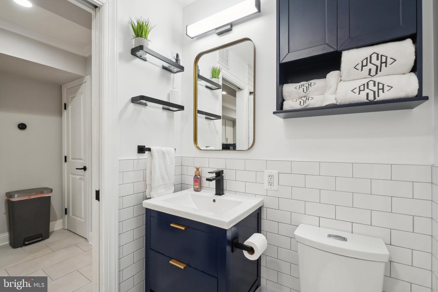 123 17TH ST SE #2, WASHINGTON, District Of Columbia 20003, 1 Bedroom Bedrooms, ,1 BathroomBathrooms,Residential,For sale,123 17TH ST SE #2,DCDC2196504 MLS # DCDC2196504