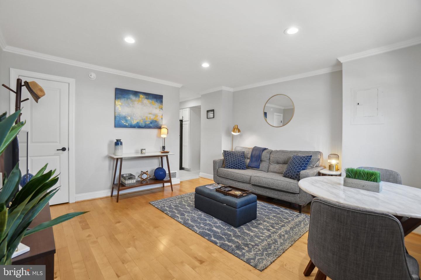 123 17TH ST SE #2, WASHINGTON, District Of Columbia 20003, 1 Bedroom Bedrooms, ,1 BathroomBathrooms,Residential,For sale,123 17TH ST SE #2,DCDC2196504 MLS # DCDC2196504