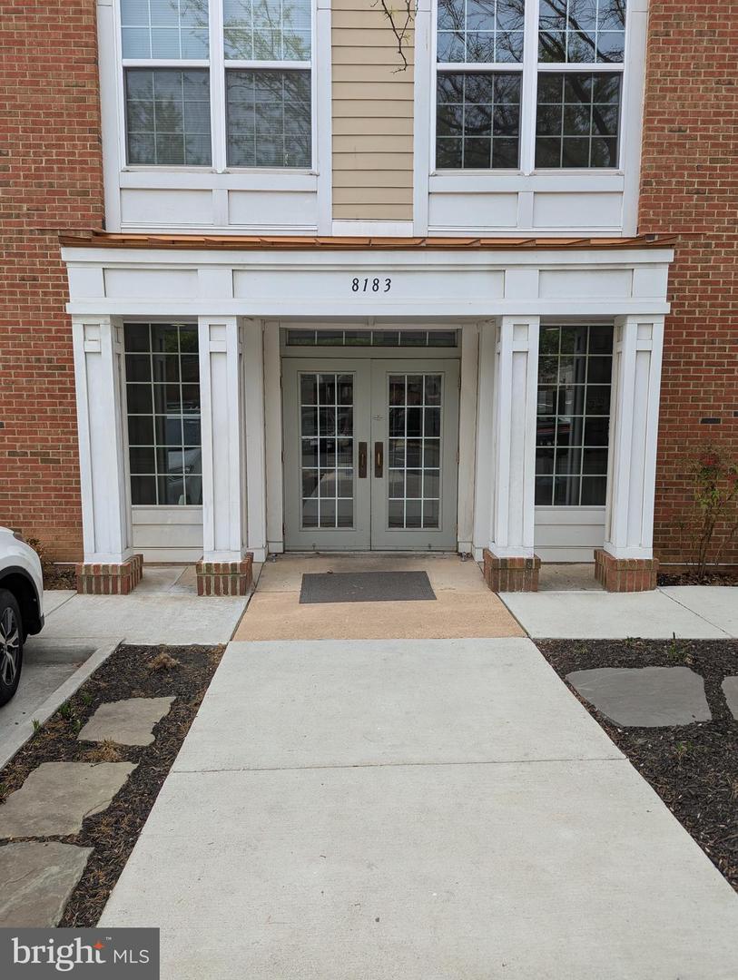 8183 CARNEGIE HALL CT #209, VIENNA, Virginia 22180, 1 Bedroom Bedrooms, ,1 BathroomBathrooms,Residential,For sale,8183 CARNEGIE HALL CT #209,VAFX2235756 MLS # VAFX2235756