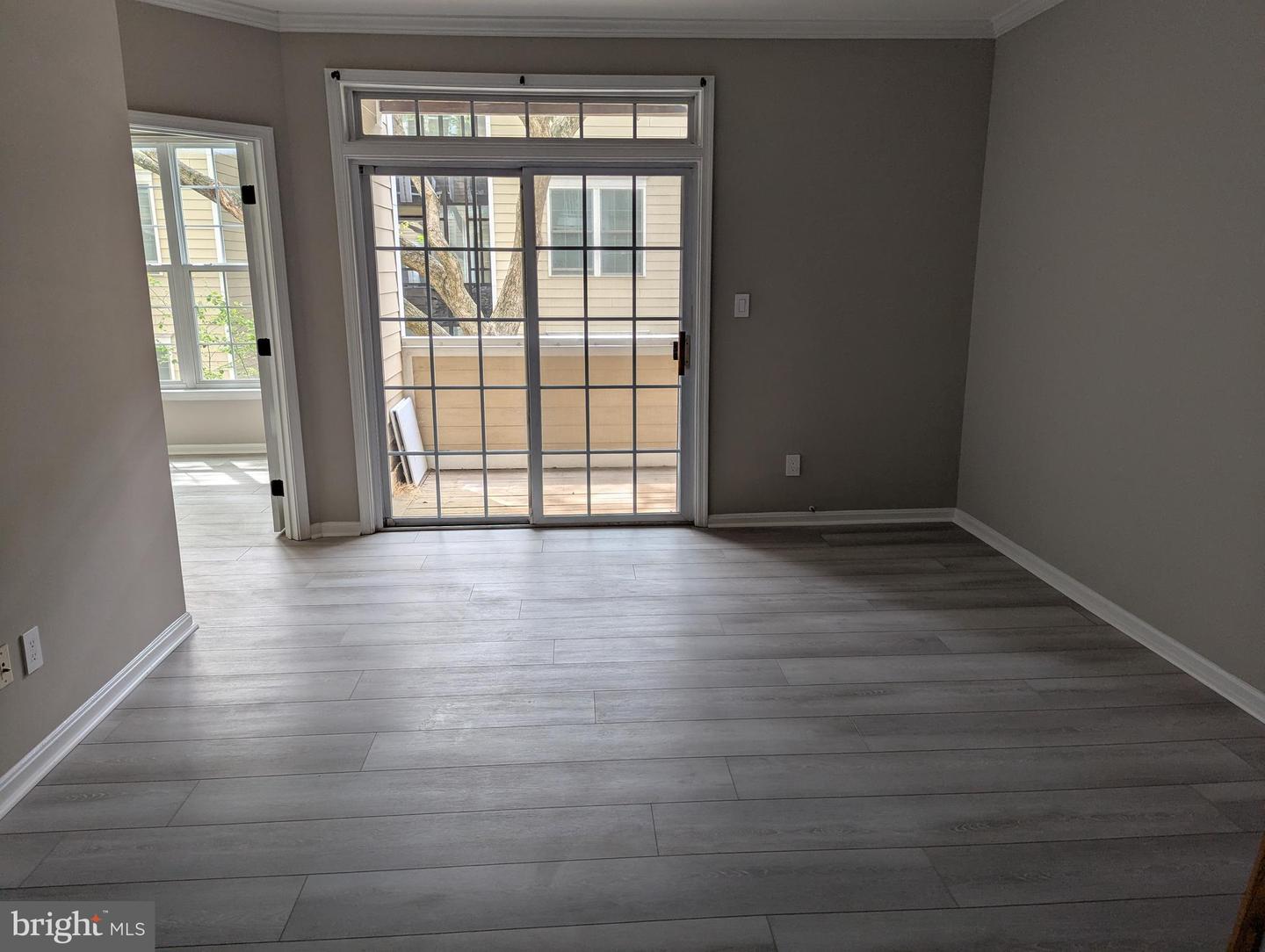 8183 CARNEGIE HALL CT #209, VIENNA, Virginia 22180, 1 Bedroom Bedrooms, ,1 BathroomBathrooms,Residential,For sale,8183 CARNEGIE HALL CT #209,VAFX2235756 MLS # VAFX2235756