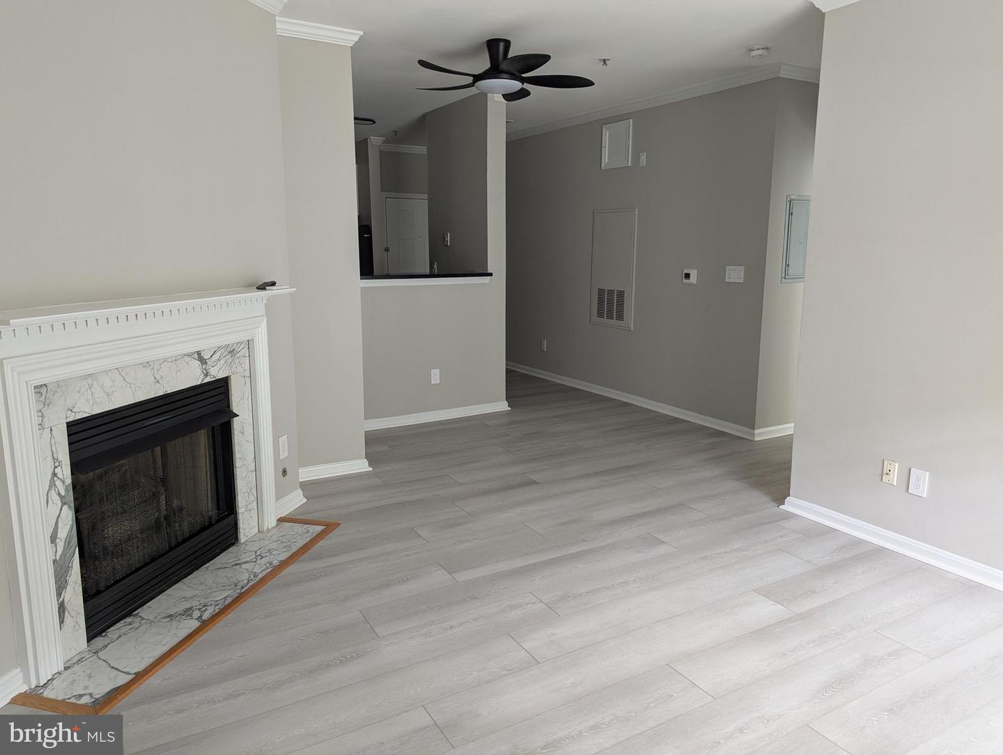 8183 CARNEGIE HALL CT #209, VIENNA, Virginia 22180, 1 Bedroom Bedrooms, ,1 BathroomBathrooms,Residential,For sale,8183 CARNEGIE HALL CT #209,VAFX2235756 MLS # VAFX2235756