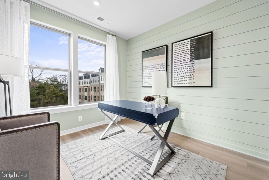 13612 INNOVATION STATION LOOP, HERNDON, Virginia 20171, 3 Bedrooms Bedrooms, ,2 BathroomsBathrooms,Residential,For sale,13612 INNOVATION STATION LOOP,VAFX2235796 MLS # VAFX2235796