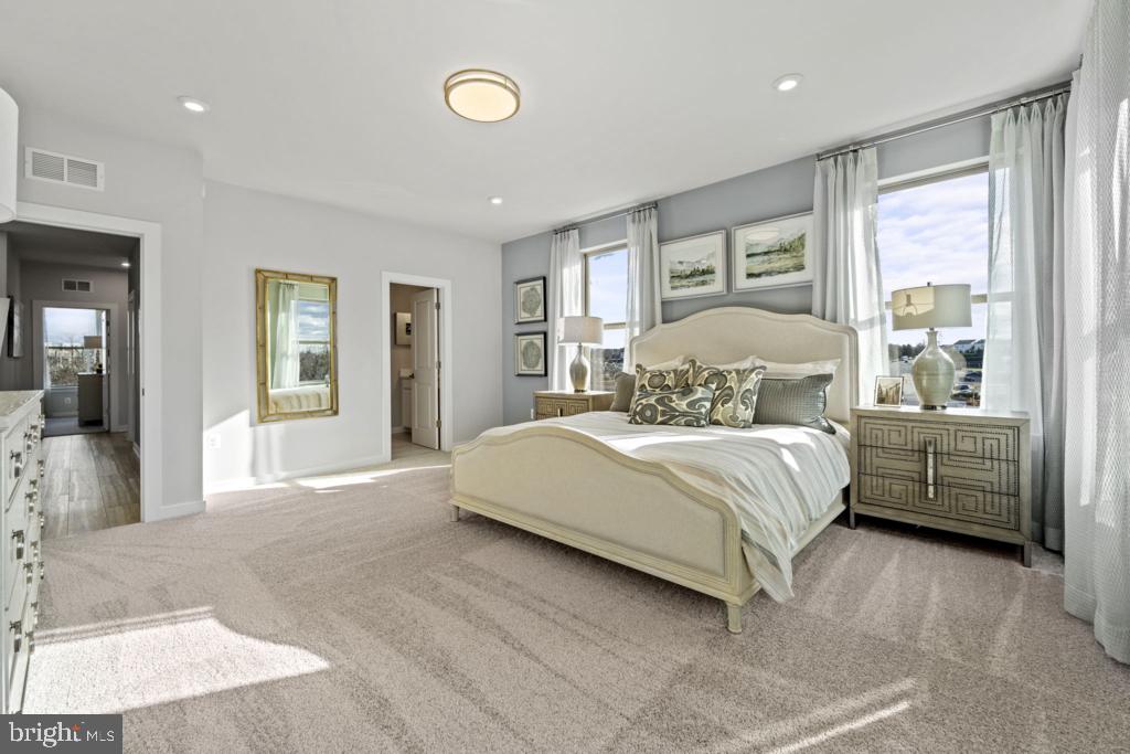 13612 INNOVATION STATION LOOP, HERNDON, Virginia 20171, 3 Bedrooms Bedrooms, ,2 BathroomsBathrooms,Residential,For sale,13612 INNOVATION STATION LOOP,VAFX2235796 MLS # VAFX2235796