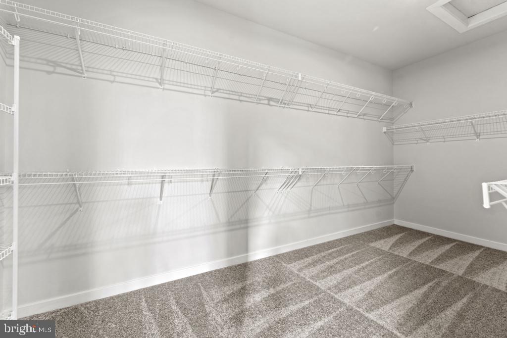 13612 INNOVATION STATION LOOP, HERNDON, Virginia 20171, 3 Bedrooms Bedrooms, ,2 BathroomsBathrooms,Residential,For sale,13612 INNOVATION STATION LOOP,VAFX2235796 MLS # VAFX2235796