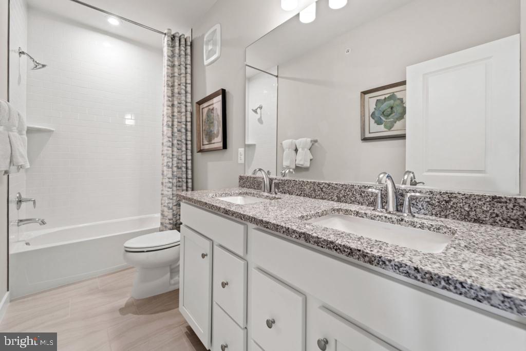 13612 INNOVATION STATION LOOP, HERNDON, Virginia 20171, 3 Bedrooms Bedrooms, ,2 BathroomsBathrooms,Residential,For sale,13612 INNOVATION STATION LOOP,VAFX2235796 MLS # VAFX2235796