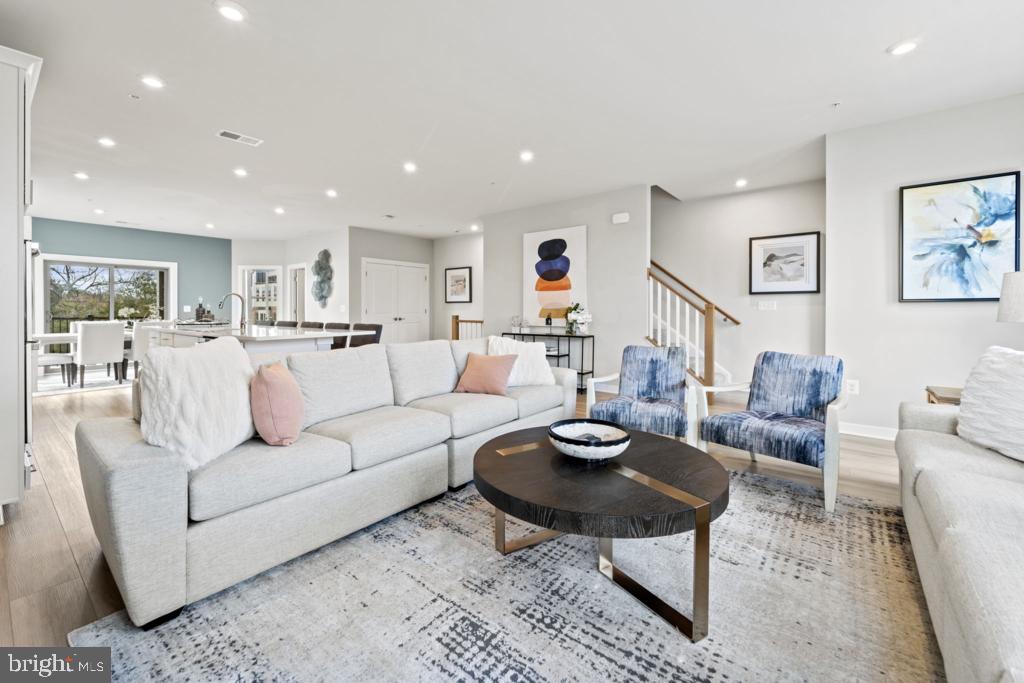 13612 INNOVATION STATION LOOP, HERNDON, Virginia 20171, 3 Bedrooms Bedrooms, ,2 BathroomsBathrooms,Residential,For sale,13612 INNOVATION STATION LOOP,VAFX2235796 MLS # VAFX2235796