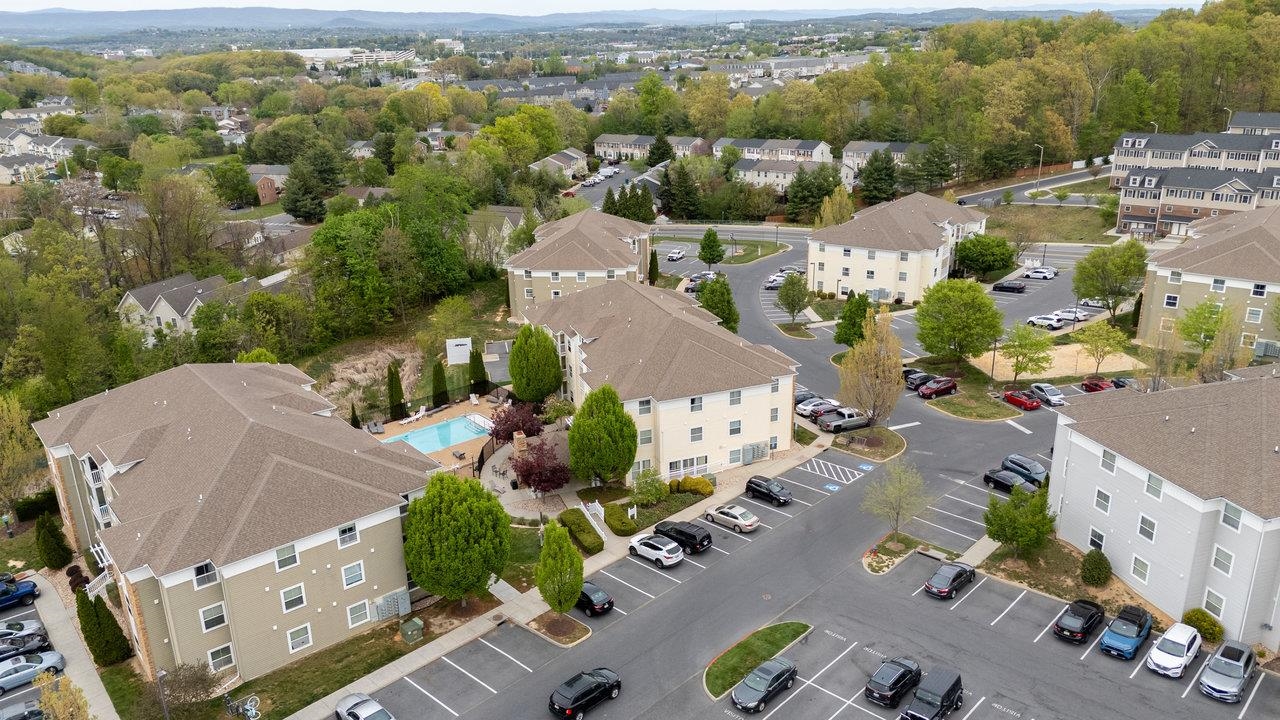 510 DAVIS MILLS DR, HARRISONBURG, Virginia 22801, 4 Bedrooms Bedrooms, ,4 BathroomsBathrooms,Residential,510 DAVIS MILLS DR,663626 MLS # 663626