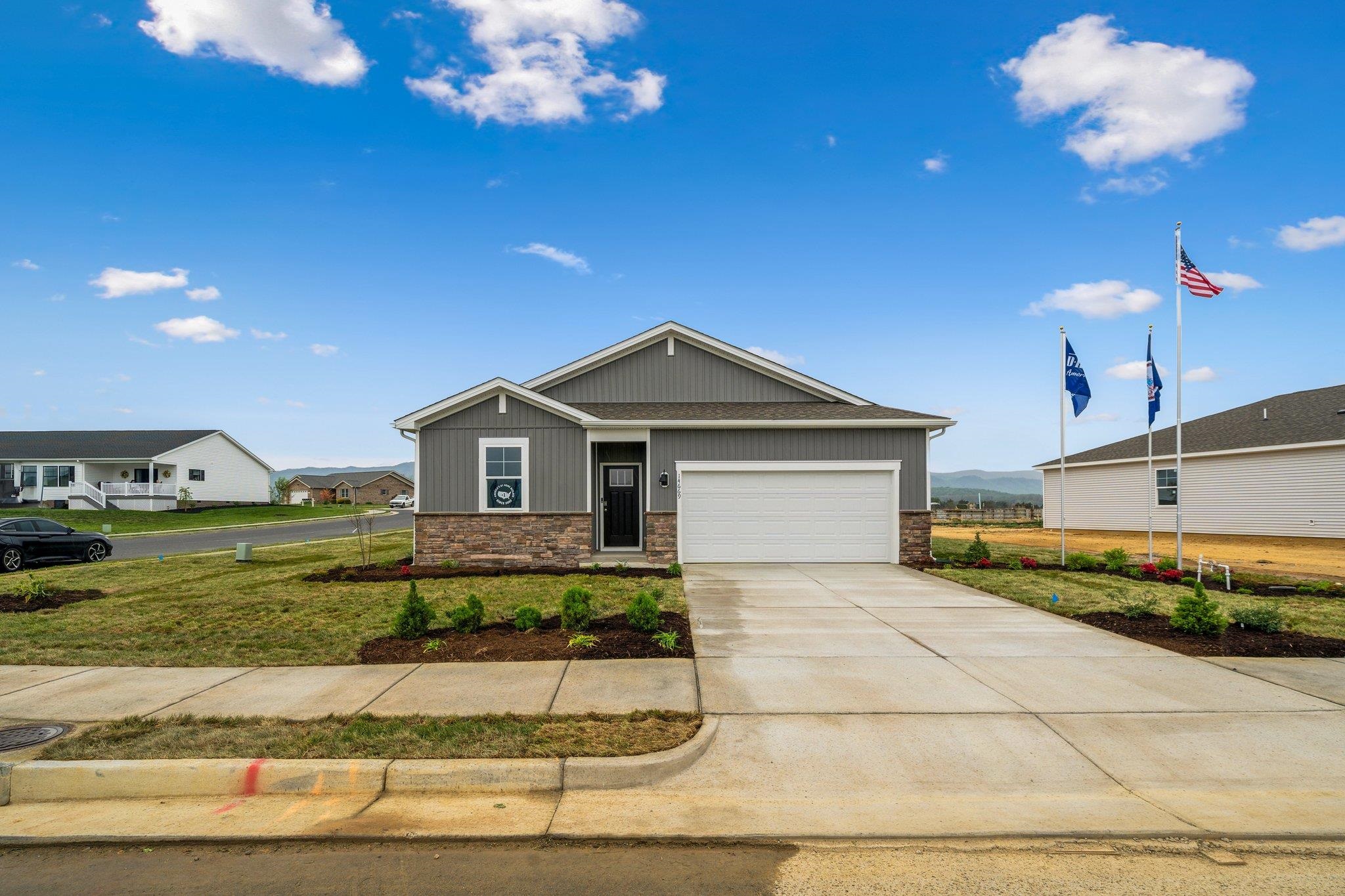 14767 GREEN VIEW DR, ELKTON, Virginia 22827, 3 Bedrooms Bedrooms, ,2 BathroomsBathrooms,Residential,14767 GREEN VIEW DR,663640 MLS # 663640