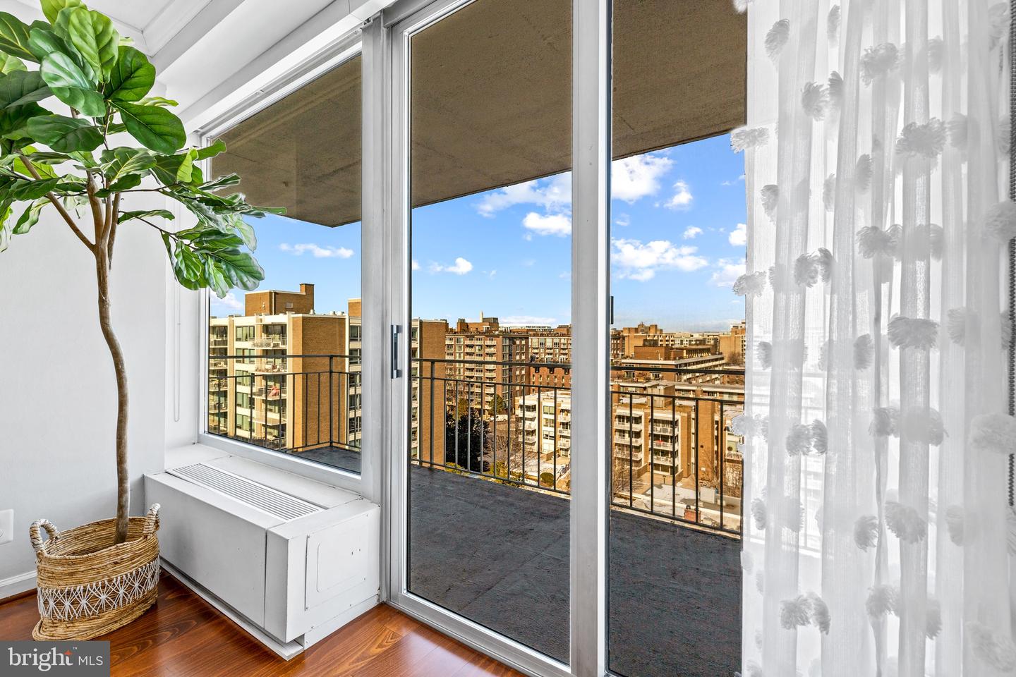 1435 4TH ST SW #B812, WASHINGTON, District Of Columbia 20024, 2 Bedrooms Bedrooms, ,2 BathroomsBathrooms,Residential,For sale,1435 4TH ST SW #B812,DCDC2196954 MLS # DCDC2196954