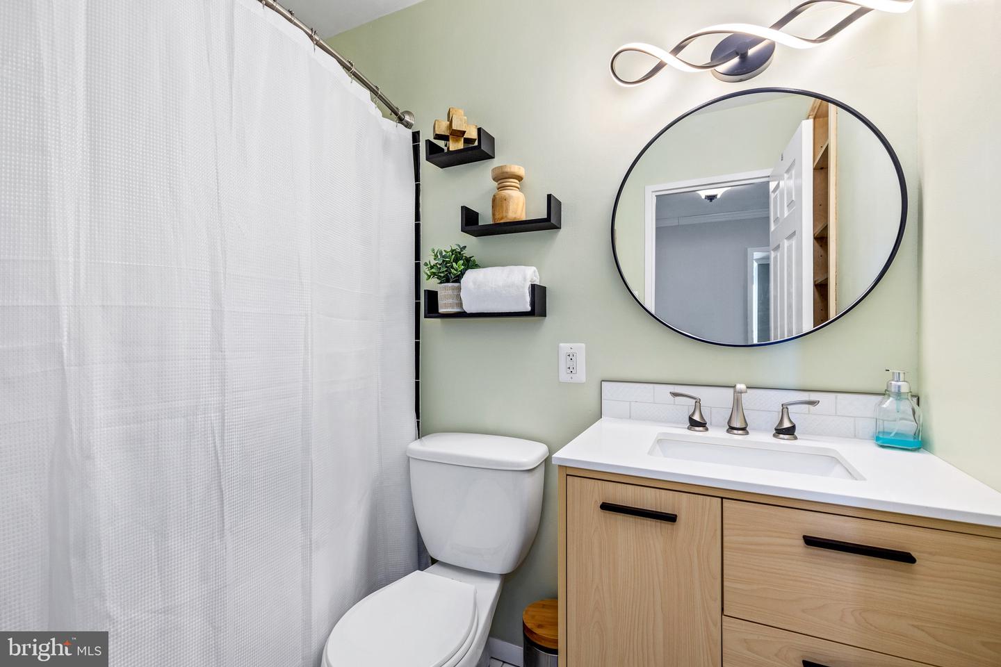 1435 4TH ST SW #B812, WASHINGTON, District Of Columbia 20024, 2 Bedrooms Bedrooms, ,2 BathroomsBathrooms,Residential,For sale,1435 4TH ST SW #B812,DCDC2196954 MLS # DCDC2196954