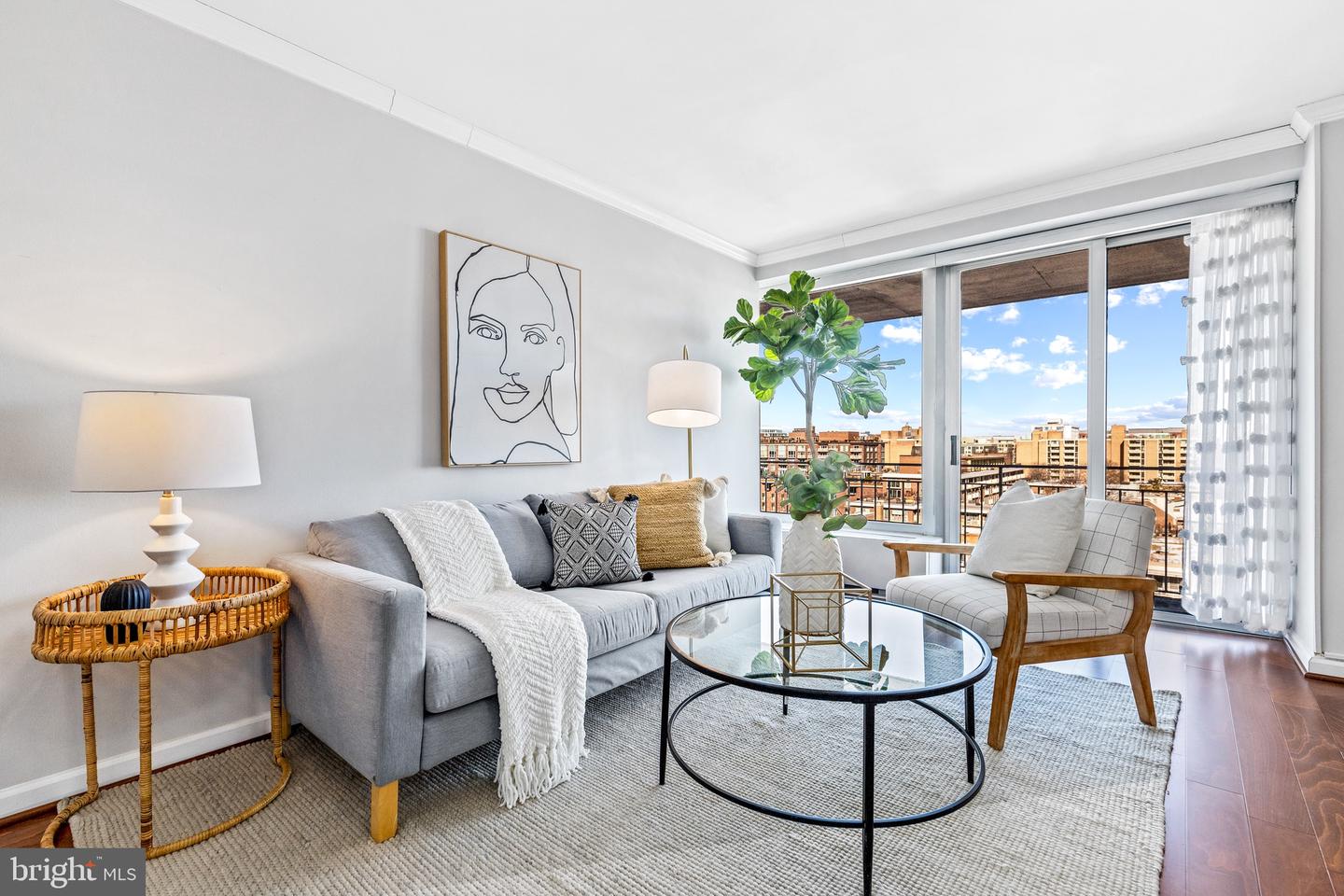 1435 4TH ST SW #B812, WASHINGTON, District Of Columbia 20024, 2 Bedrooms Bedrooms, ,2 BathroomsBathrooms,Residential,For sale,1435 4TH ST SW #B812,DCDC2196954 MLS # DCDC2196954
