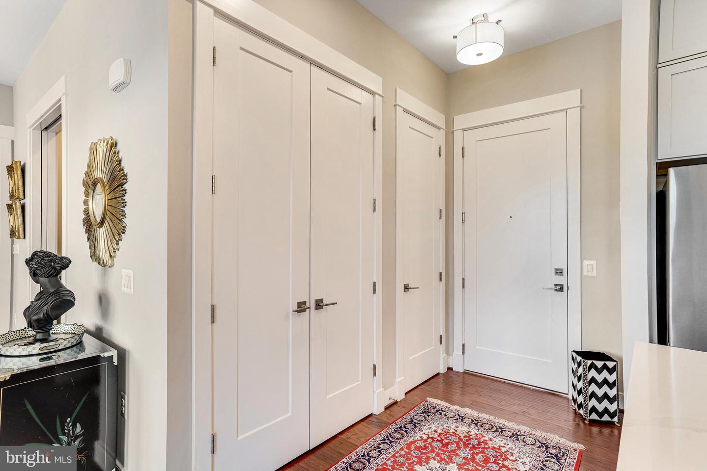 2 STATIONMASTER ST SE #202, LEESBURG, Virginia 20175, 2 Bedrooms Bedrooms, ,2 BathroomsBathrooms,Residential,For sale,2 STATIONMASTER ST SE #202,VALO2094596 MLS # VALO2094596