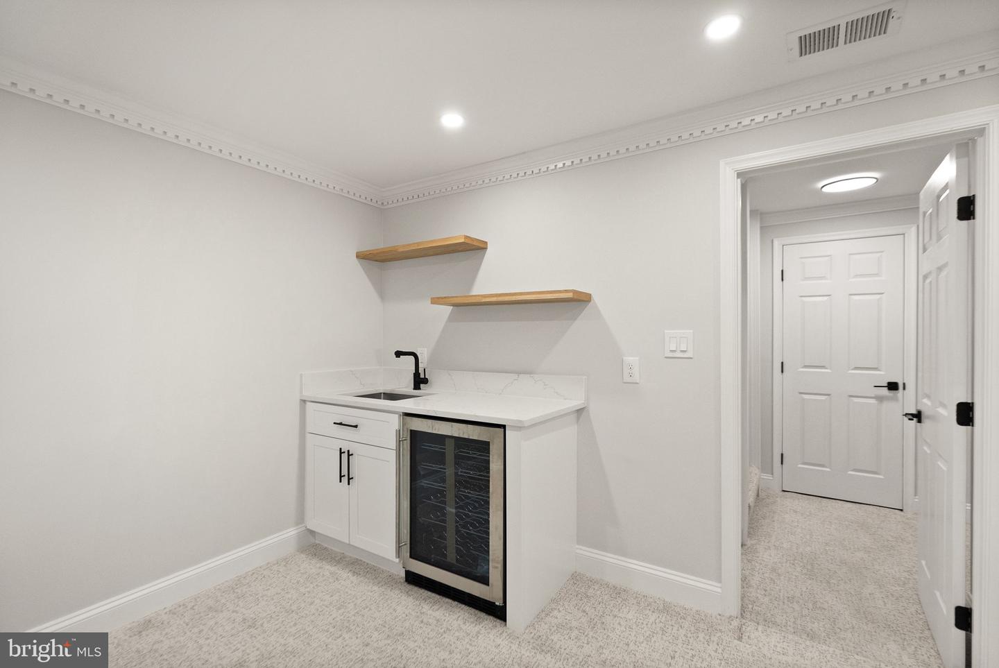 3166 ELLENWOOD DR, FAIRFAX, Virginia 22031, 3 Bedrooms Bedrooms, ,3 BathroomsBathrooms,Residential,For sale,3166 ELLENWOOD DR,VAFX2236058 MLS # VAFX2236058
