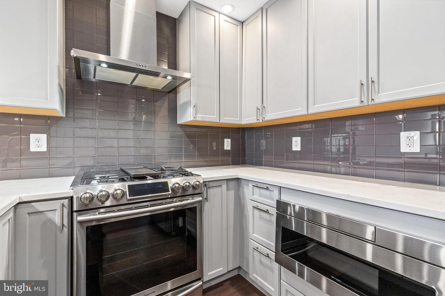 3904 KANSAS AVE NW #2, WASHINGTON, District Of Columbia 20011, 3 Bedrooms Bedrooms, ,3 BathroomsBathrooms,Residential,For sale,3904 KANSAS AVE NW #2,DCDC2197044 MLS # DCDC2197044