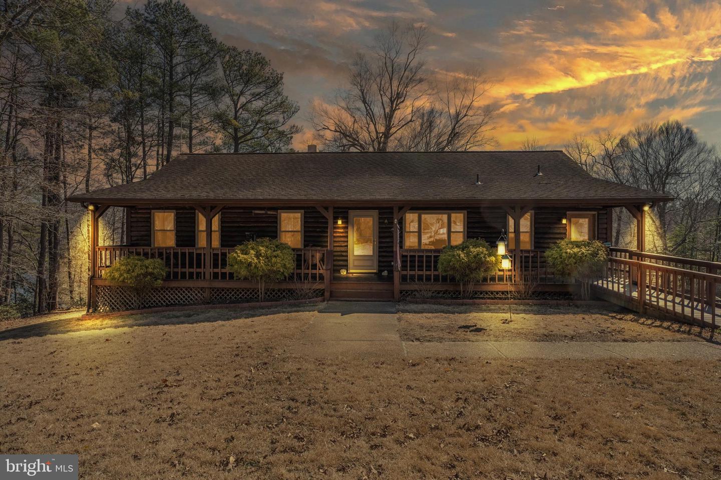 14401 DOCTORS CREEK RD, LANEXA, Virginia 23089, 5 Bedrooms Bedrooms, 14 Rooms Rooms,3 BathroomsBathrooms,Residential,For sale,14401 DOCTORS CREEK RD,VANK2000096 MLS # VANK2000096