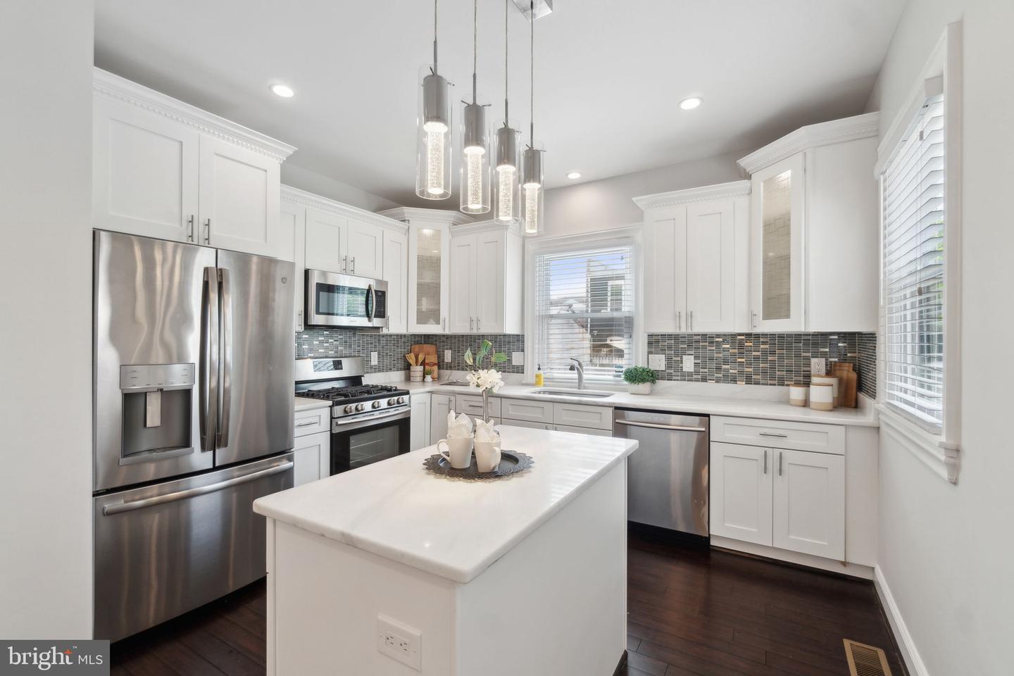602 SHERIDAN ST NW, WASHINGTON, District Of Columbia 20011, 4 Bedrooms Bedrooms, ,3 BathroomsBathrooms,Residential,For sale,602 SHERIDAN ST NW,DCDC2197078 MLS # DCDC2197078